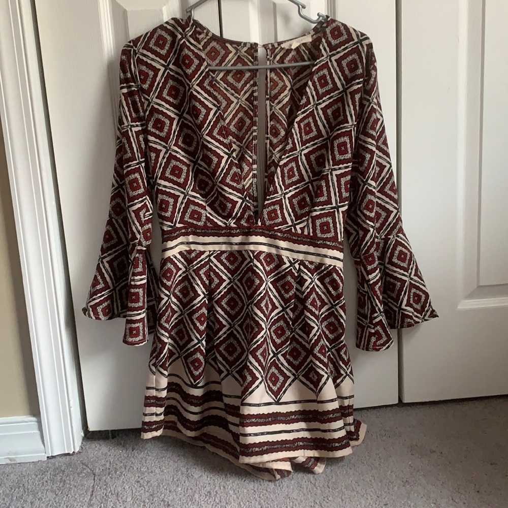 EUC • Romper with Bell Slv and Deep Plunge• size L